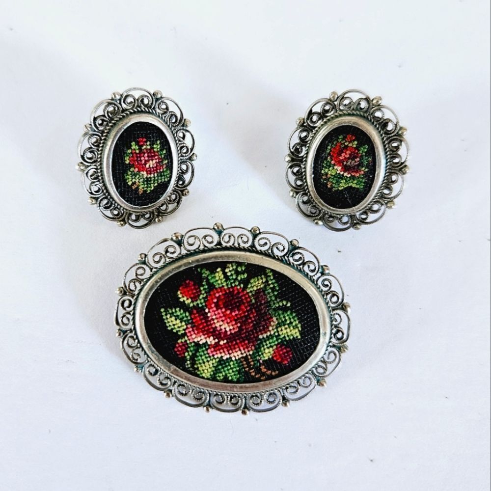 Vintge Demi Parure Petit Point Floral Needlework Filigree Earring Brooch Pin Set